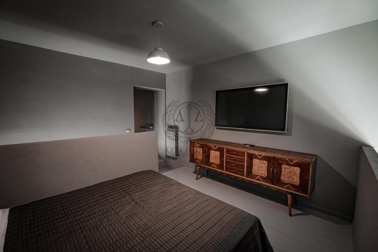 Officina Suites - Apartment , Navigli, Bocconi, Movida, Porta Ticinese Mediolan Zewnętrze zdjęcie